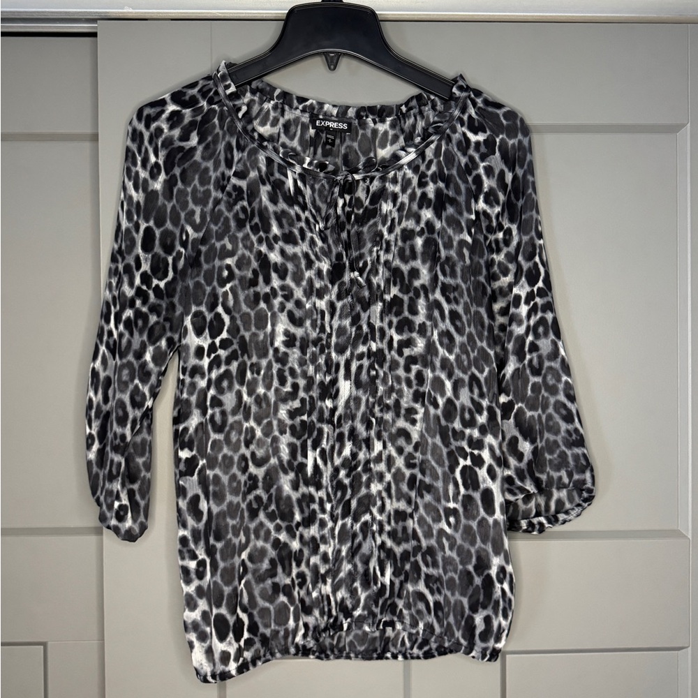 Express Women's Black and White Animal Print Blouse